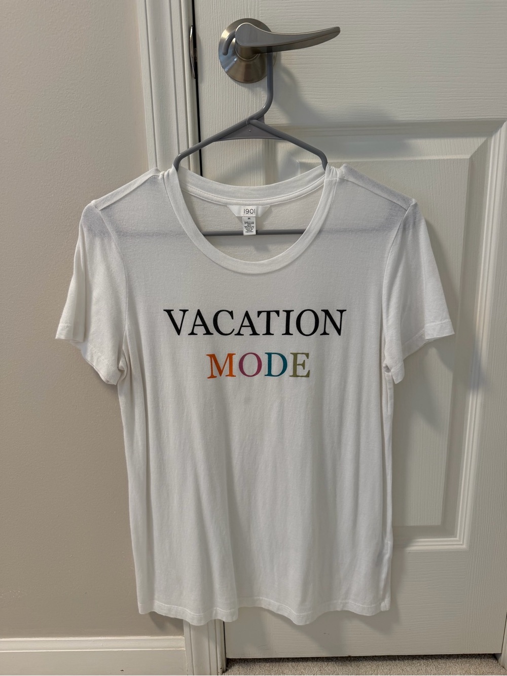 1901 White Short-Sleeve 'Vacation Mode' Graphic Tee